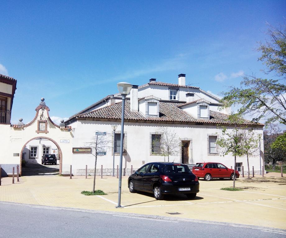 Núcleo De Valle De Iruelas Casa rural Las Cruceras