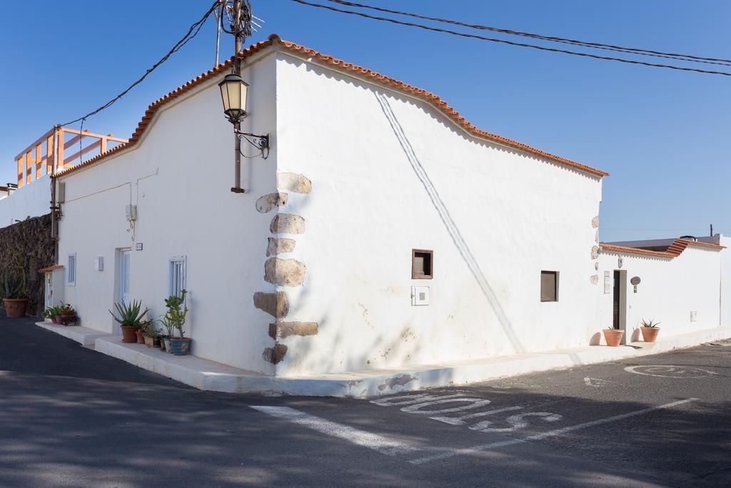 Tile Roque