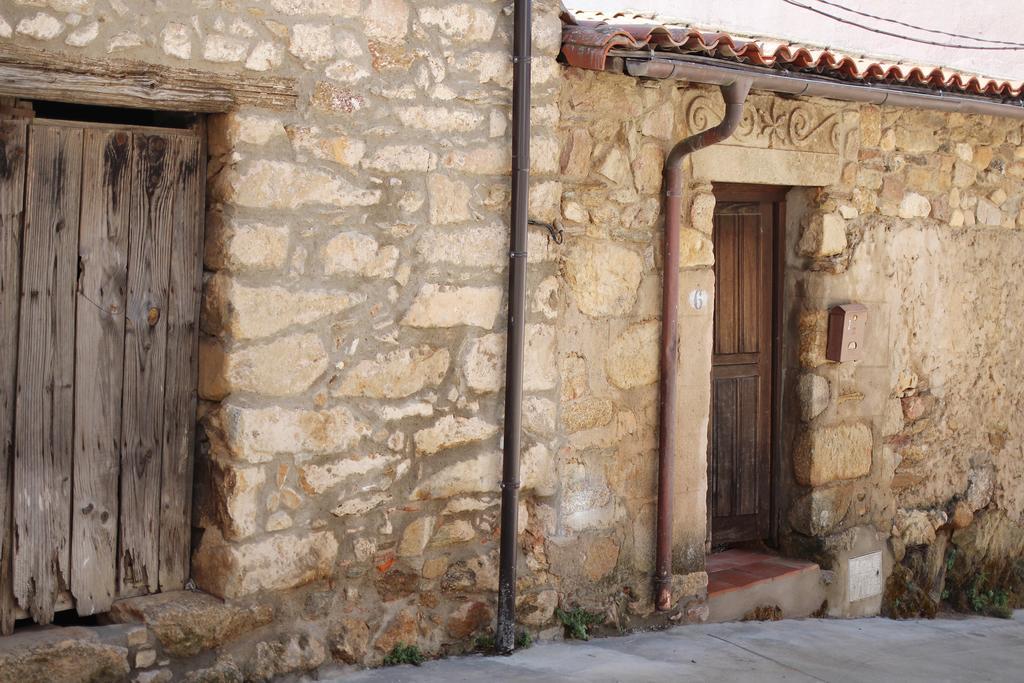 La Grulla Dorada Country house Perales del Puerto