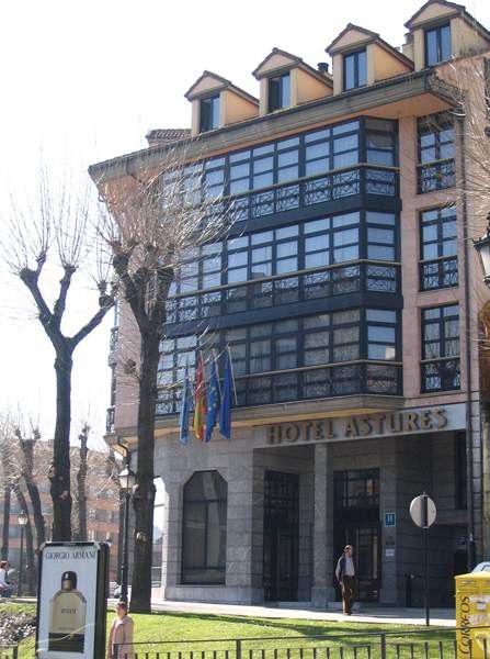 Astures 3*