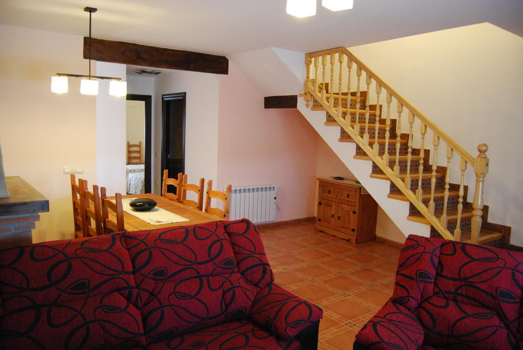 Mirador Al Castillo Country house *