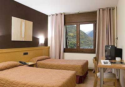 Blu Aran Hotel 2*