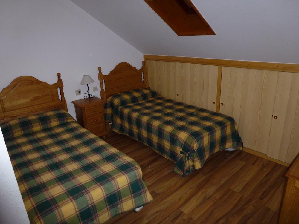 Inmobiliaria - Admite Mascotas * Formigal