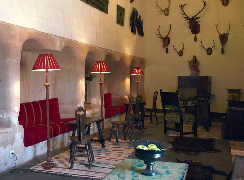 Real Castillo Del Buen Topas