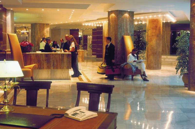 Serrano Palace Hotel
