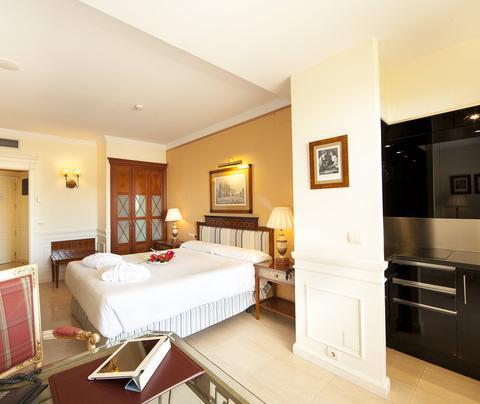 Apartamento Guadalpin Boutique