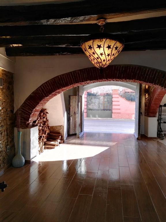 Newly Renovated Large With Garden Castellón de Ampurias