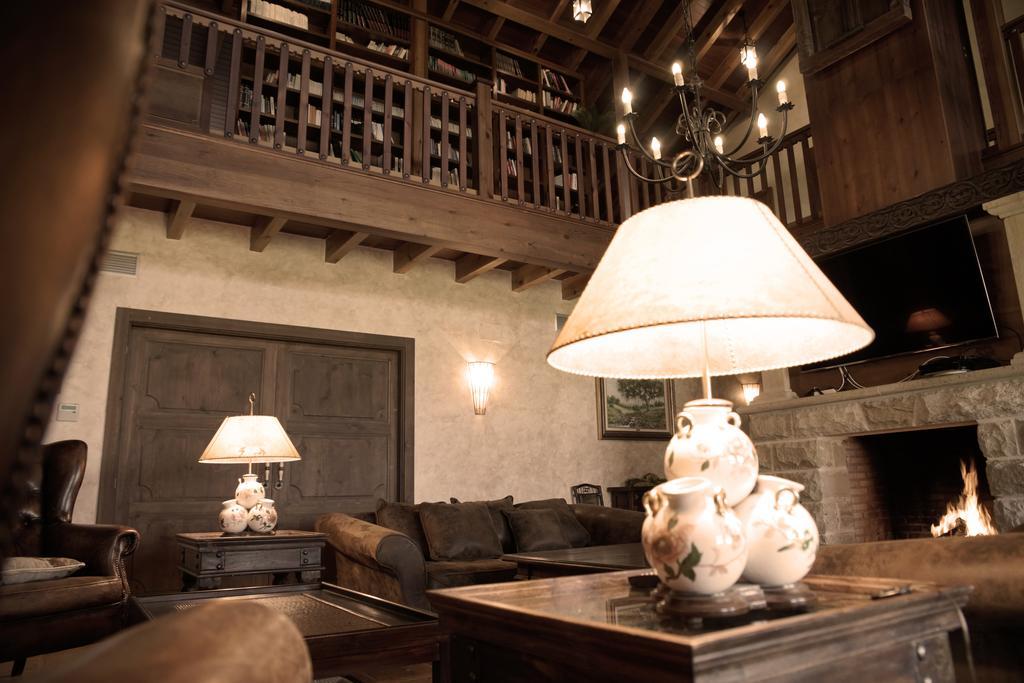 La Casona Del Tormes