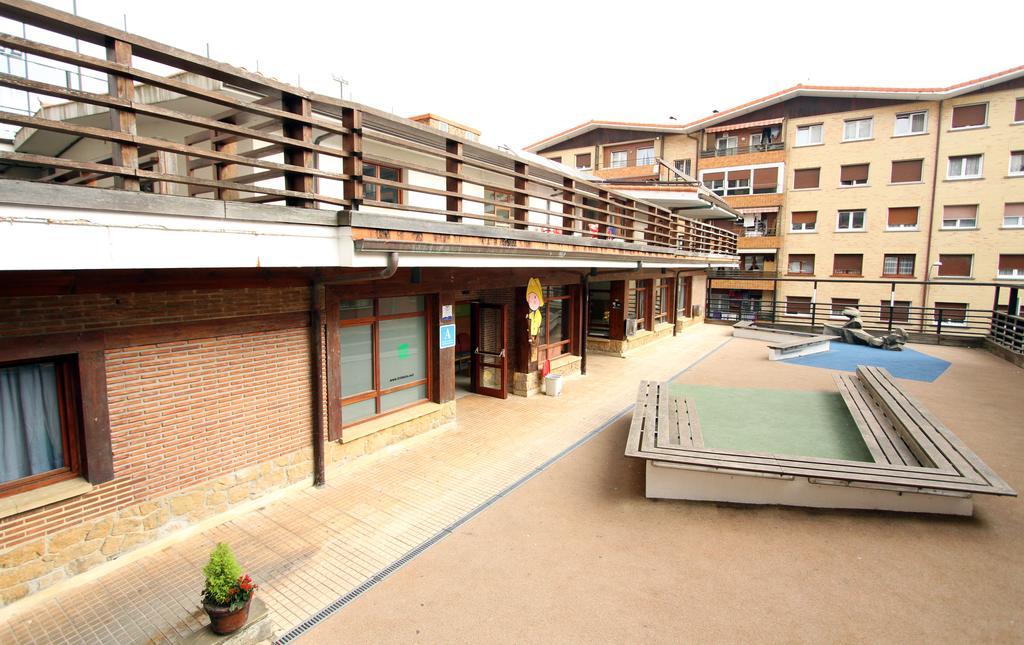 Trinkete Etxea Hostel *