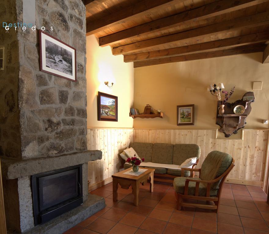 Casa Rural Valdeascas Country house