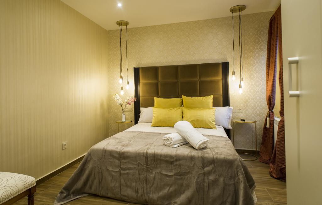Rent Isidro Segovia * Salamanca