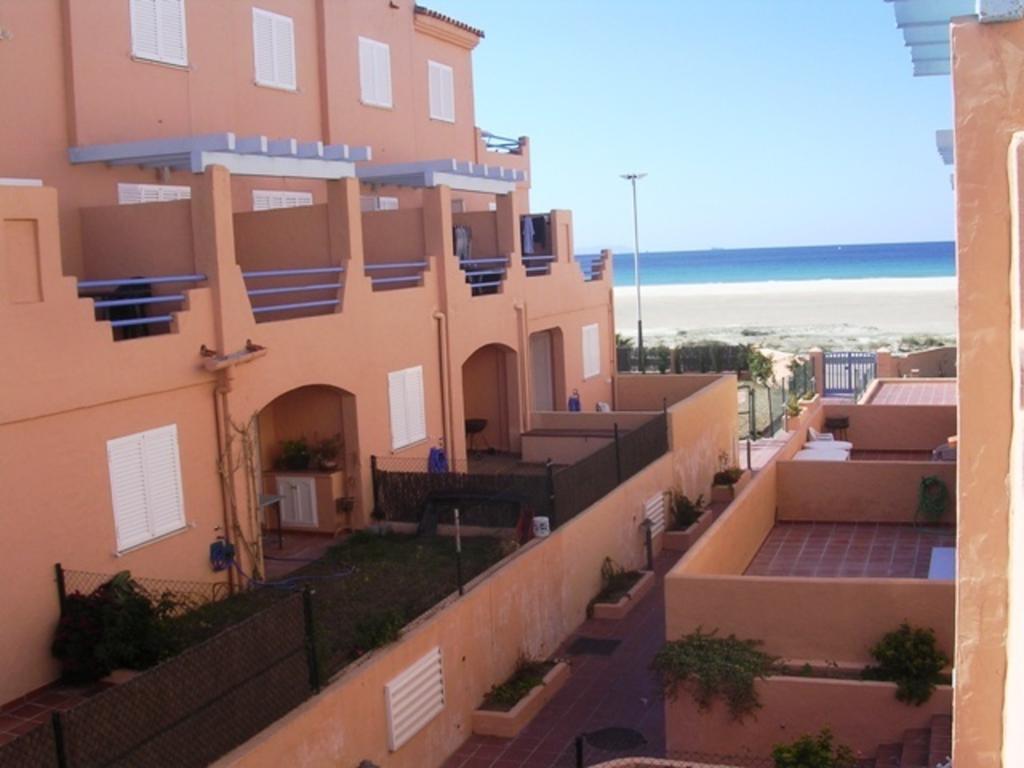 Livingtarifa Lances Apartment