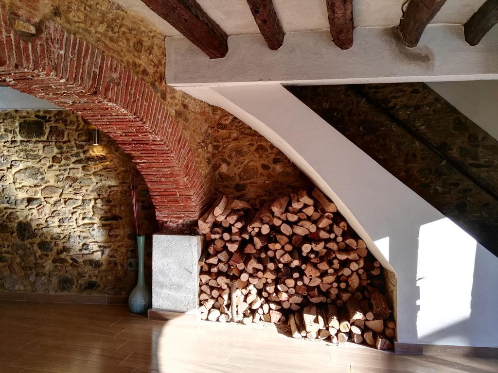 Сasa de vacaciones Newly Renovated Large With Garden Castellón de Ampurias