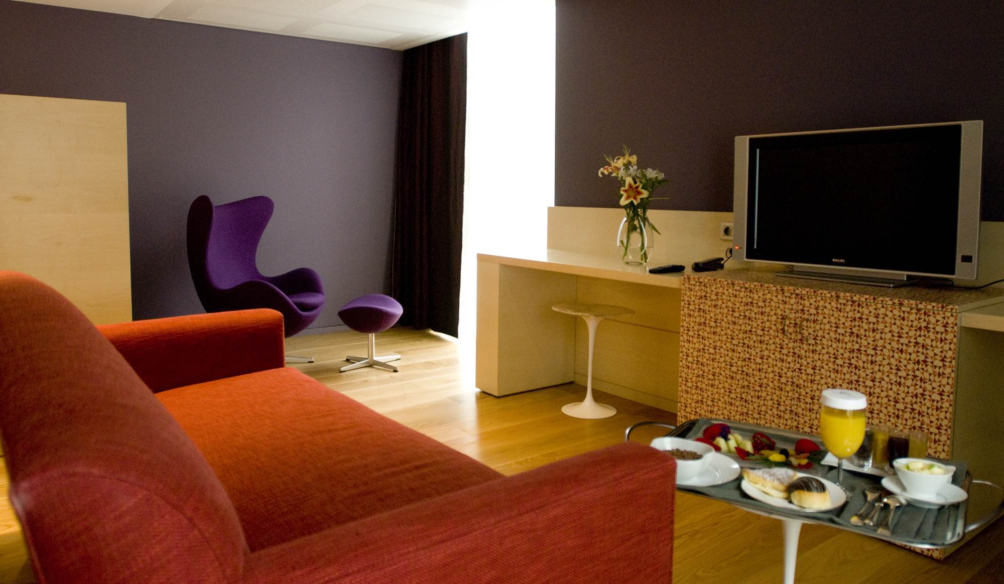 Continental Balneario De Hotel 4*
