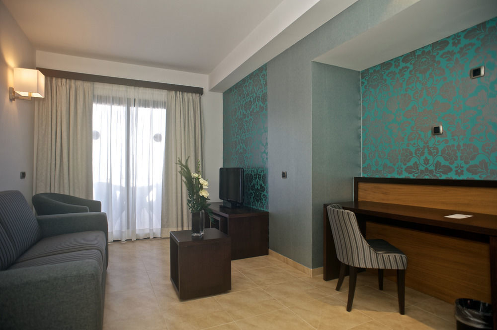 Occidental Roca Negra - Adults Only Hotel 4*