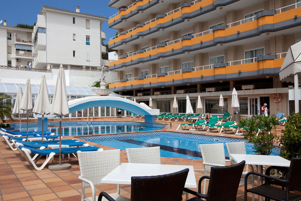 Mar Paguera & Hotel 4*