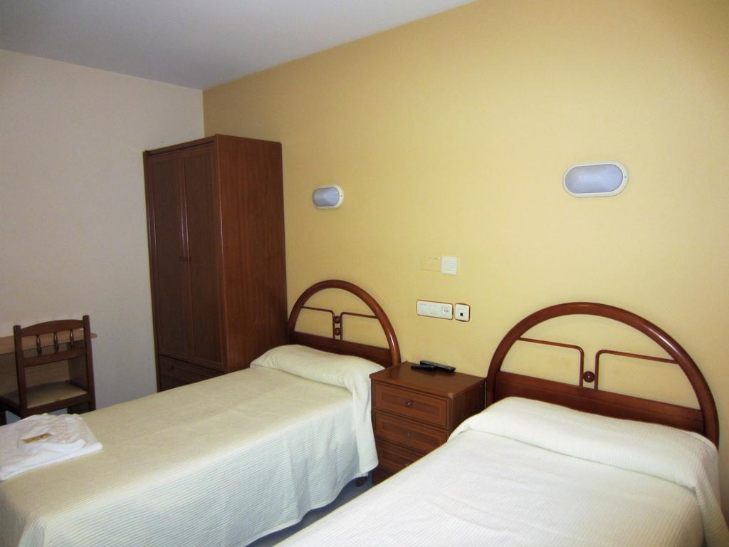 Casa Juanito * Naron (A Coruna)
