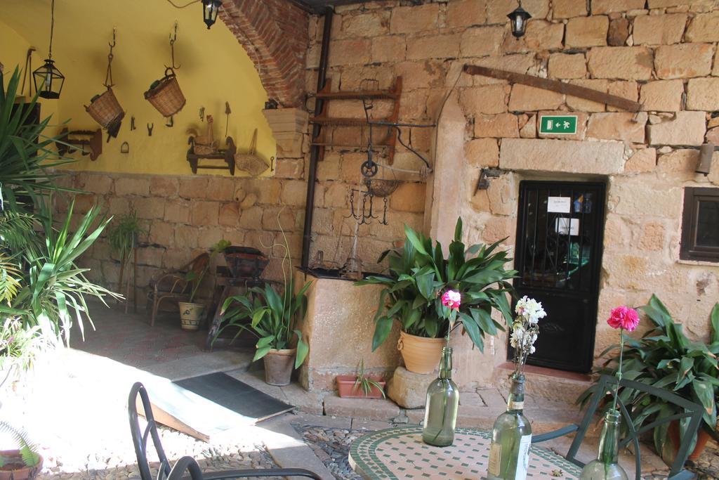Palacio Guzmanes Baños de la Encina