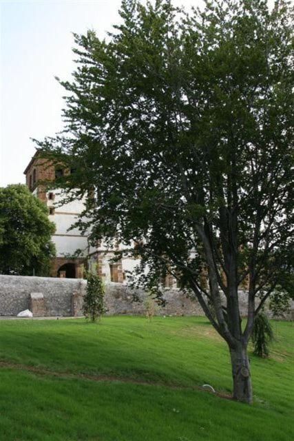 Palacio Muñatones Hotel *