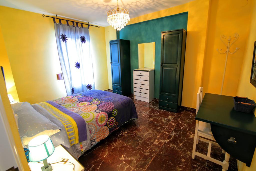 Turisticos La Fonda Apartment