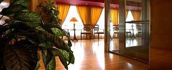 Juanito Hotel 3*