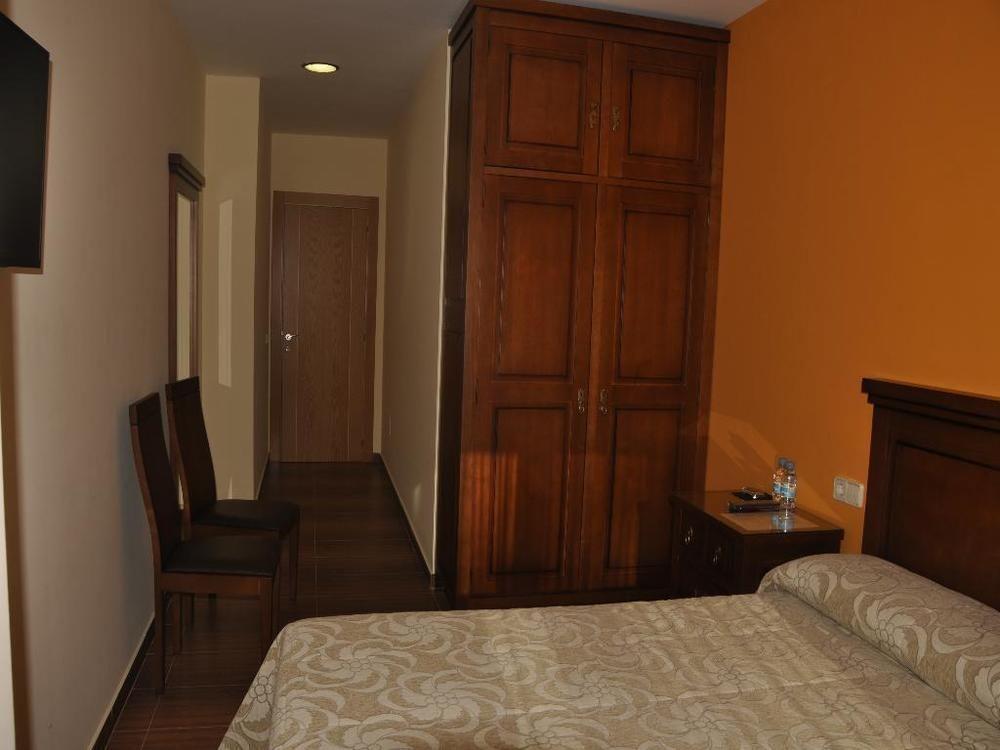 De Alba Hotel 3*