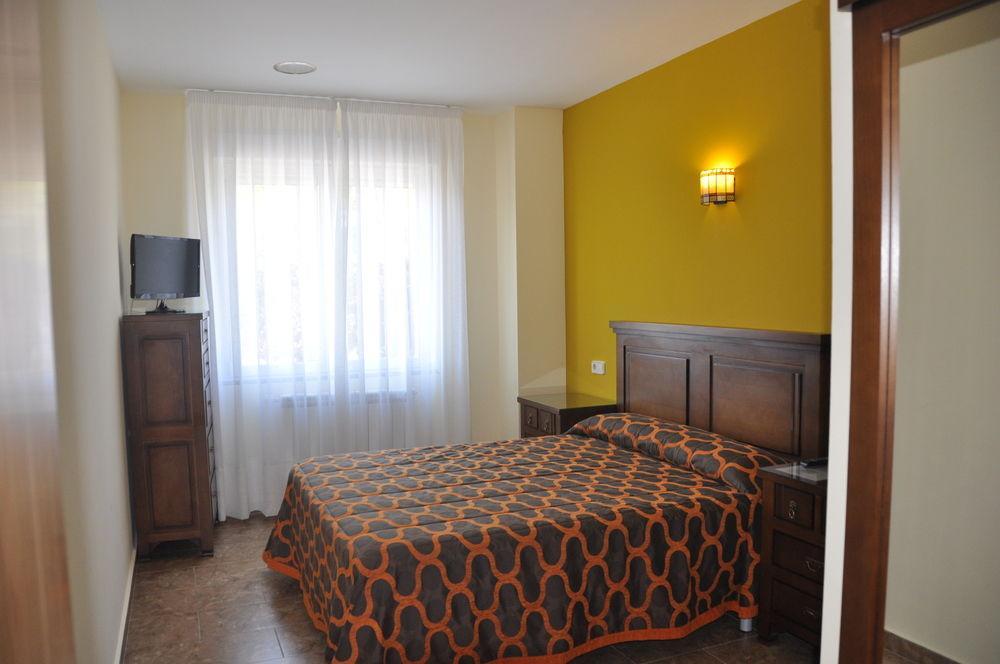 Hotel De Alba 3*