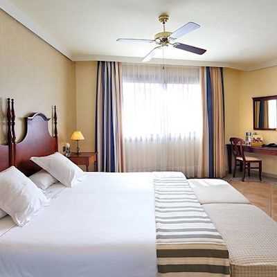 Barceló Hotel 4*