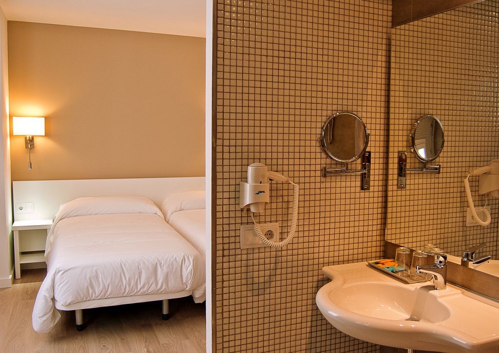 Hotel Bq Amfora - Adults Only 4*