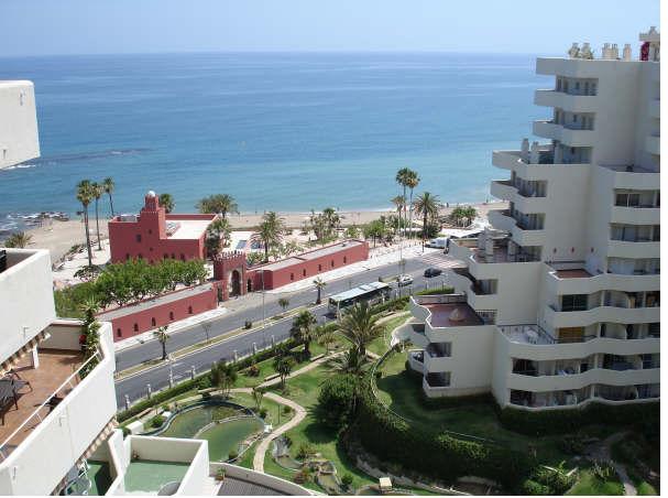 Benal Apartahotel