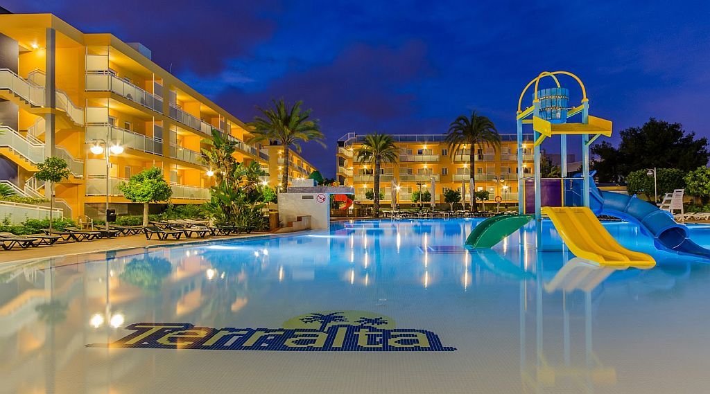 Turisticos Terralta Apartahotel
