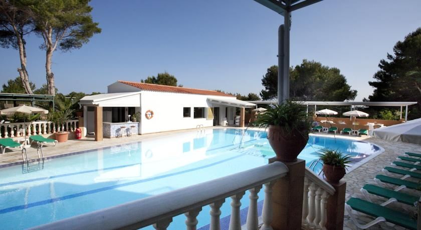 & Entre Pinos-adults Only Hotel Es Calo (Formentera)