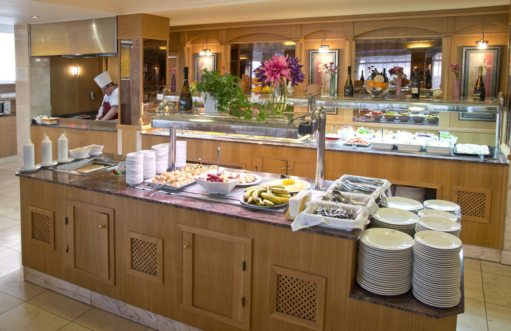 Amoros Hotel 3*