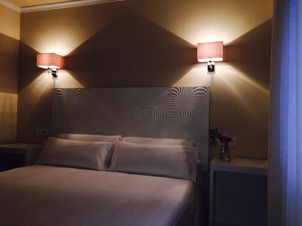 Castanuelos Guest house Candeleda