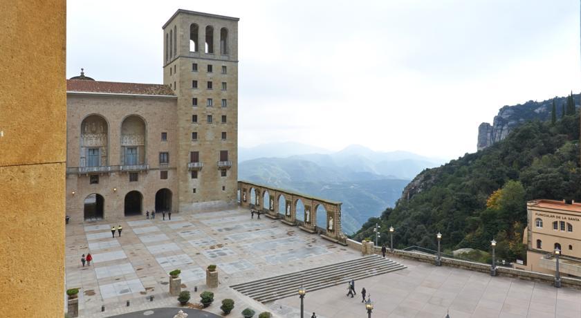 Hotel Abat Cisneros