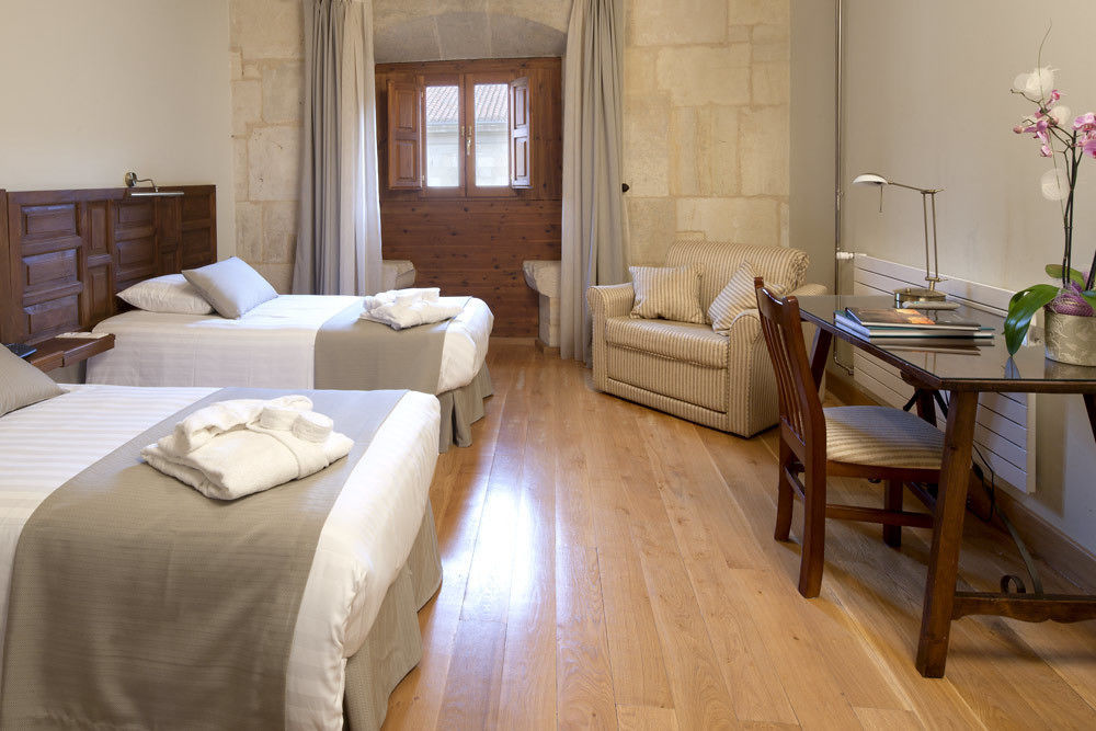 Real Colegiata San Isidoro Hotel León