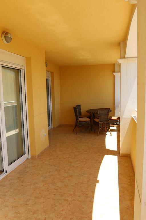 Apartment On 2 B Calle Helena Torrevieja