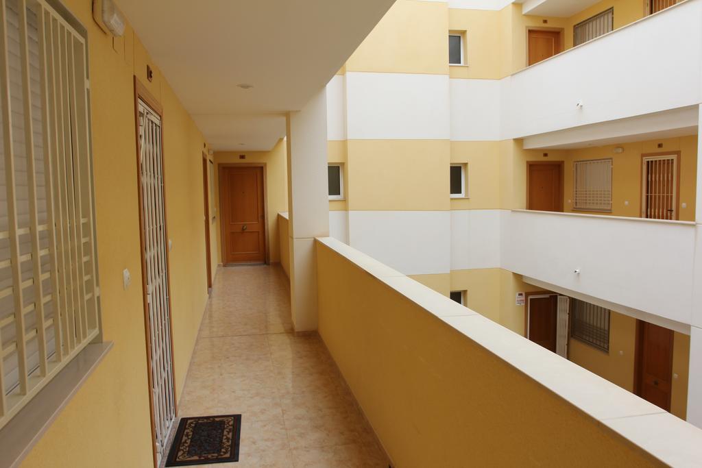 On 2 B Calle Helena Torrevieja