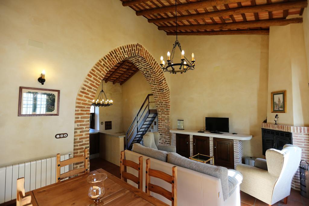 Villa Escutia Country house *