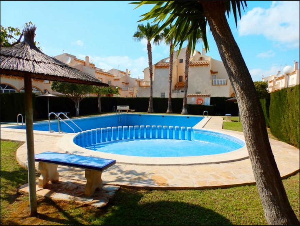Casa De Piedra Playa Flamenca