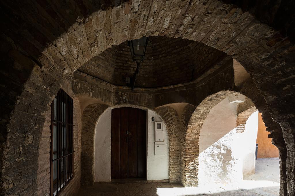Apartment Holi-rent Historic House Next To The Alcazar *