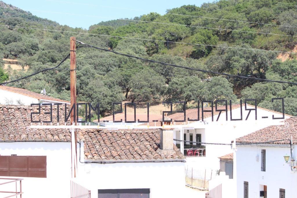 Montes Country house *