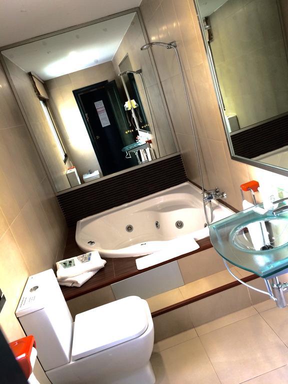 Sol Hotel