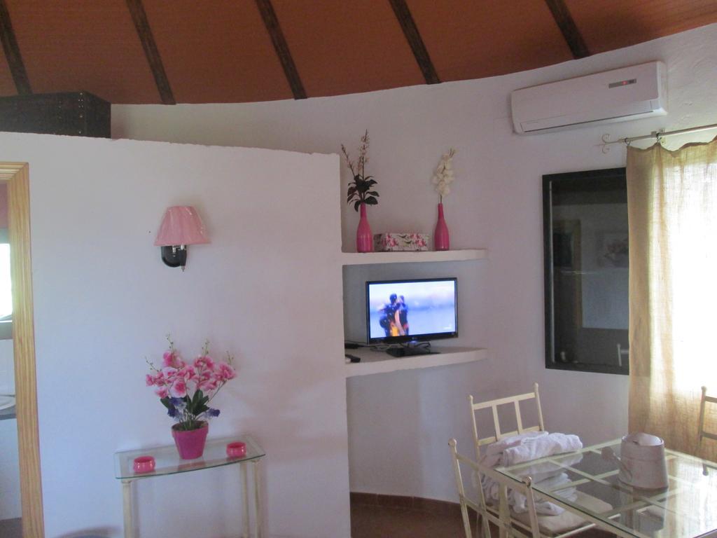Aparthotel Chozos De La Dehesa 3*