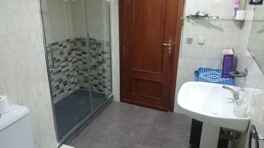 Apartamento Plaza Del Oeste 3 Y 4 Dormitorios, 2 Baños , Parking
