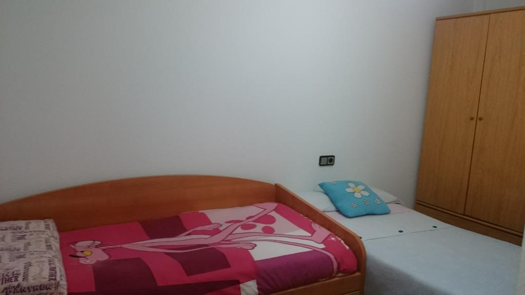 Plaza Del Oeste 3 Y 4 Dormitorios, 2 Baños , Parking Apartamento