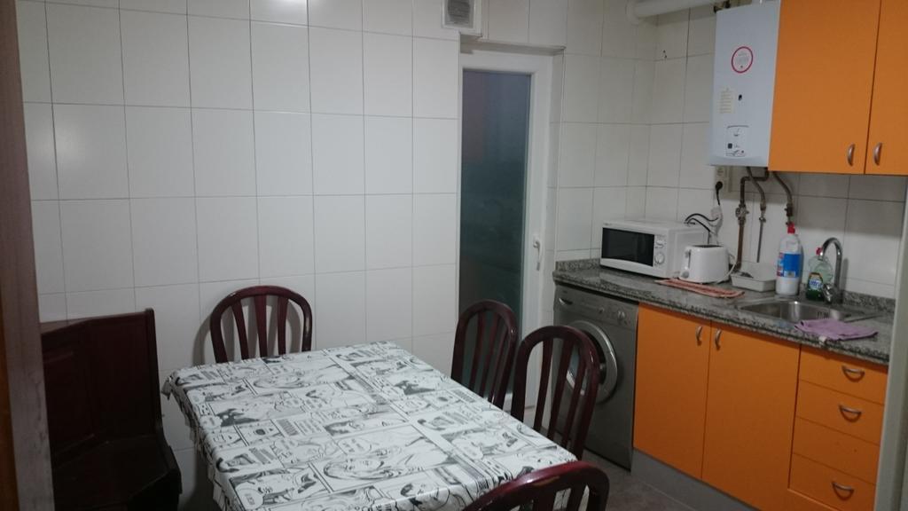 Plaza Del Oeste 3 Y 4 Dormitorios, 2 Baños , Parking