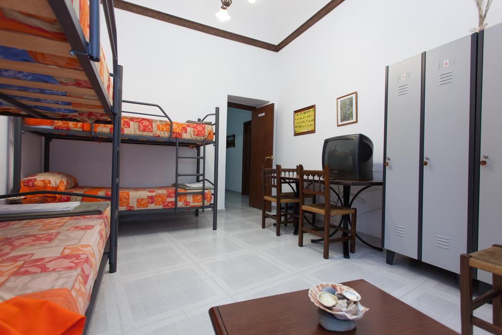 Hostal Extrenatura Alojamiento *