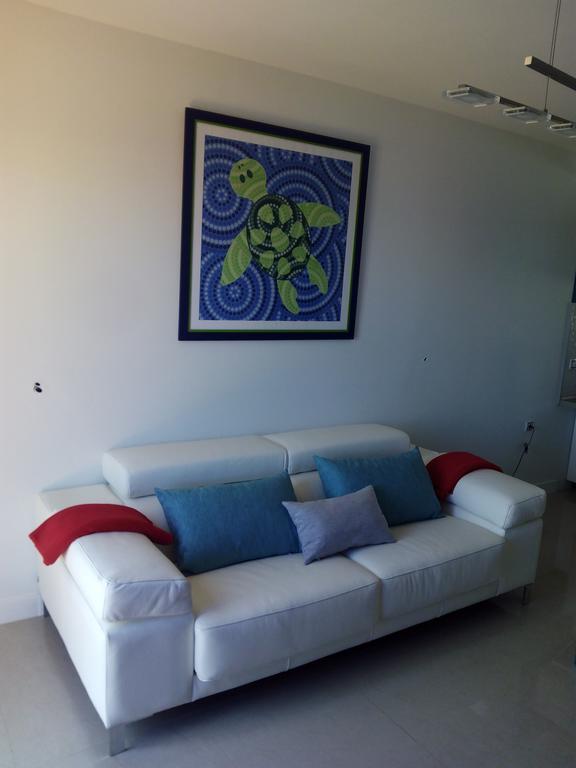 Ocean Front Apartment *