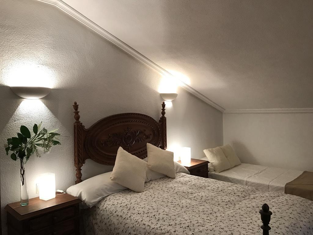 Cavenes Del Cabaco Guest house El Cabaco
